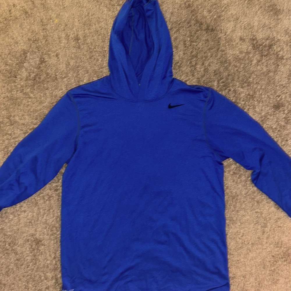 Nike dri-fit lightweight hoodie